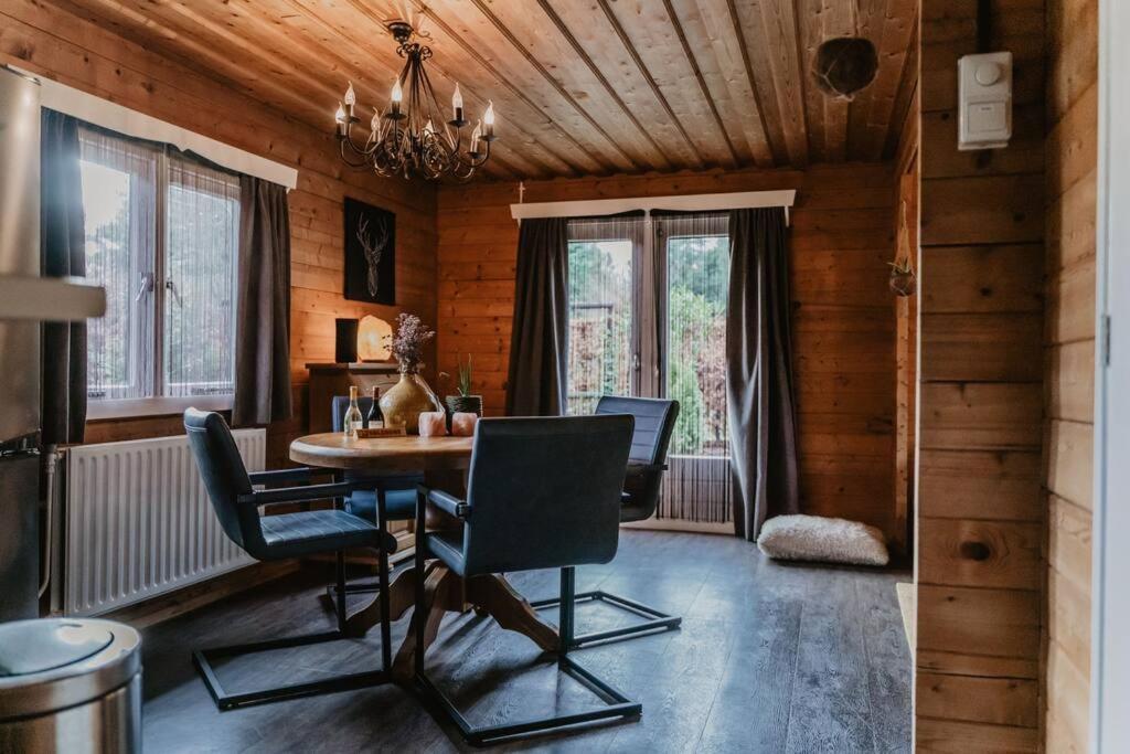 Cosy And Romantic Forest House Met Sauna Op De Veluwe Putten Dış mekan fotoğraf